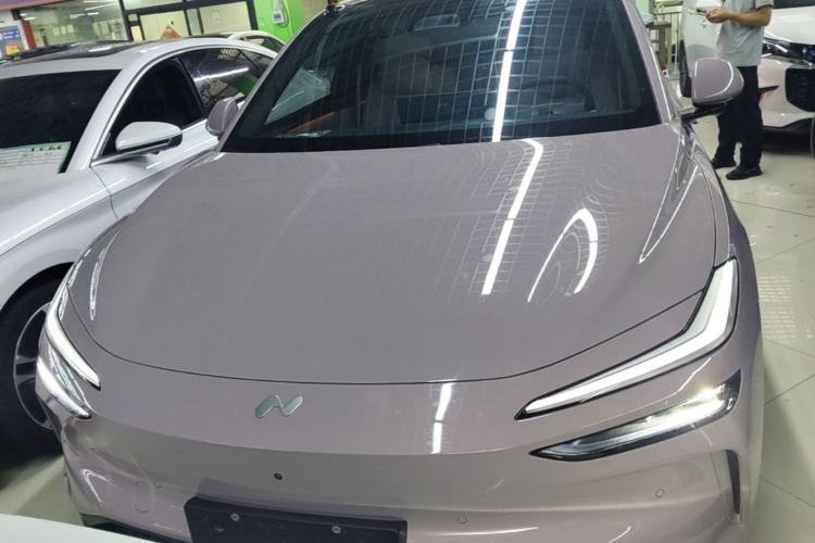 Used ONVO L60 2025 Model—60 kWh Rear-Wheel-Drive Version Front