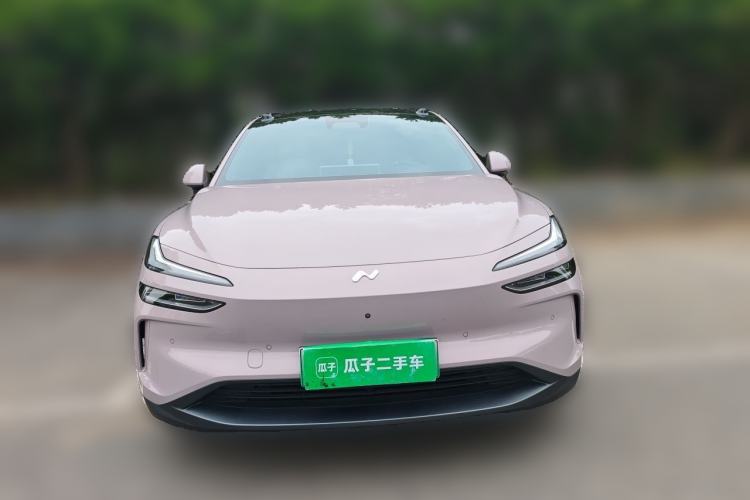 Used ONVO L60 2025 Model—60 kWh Rear-Wheel-Drive Version Front