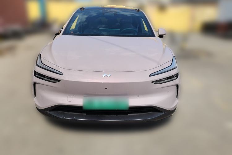 Used ONVO L60 2025 Model—60 kWh Rear-Wheel-Drive Version Front