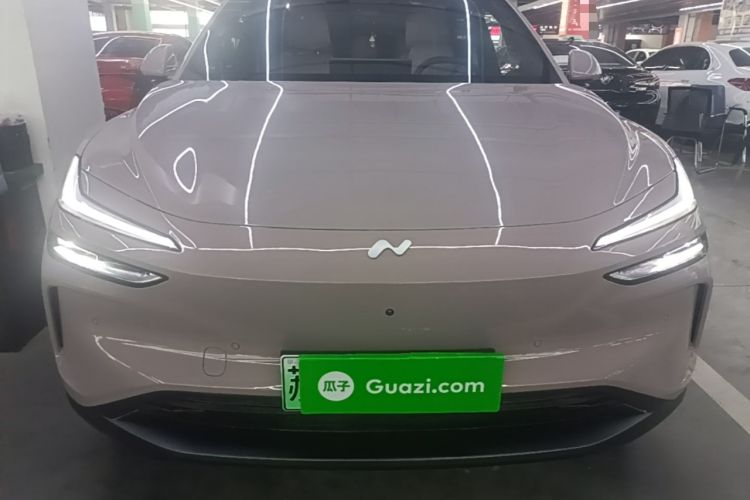 Used ONVO L60 2025 Model—60 kWh Rear-Wheel-Drive Version Front