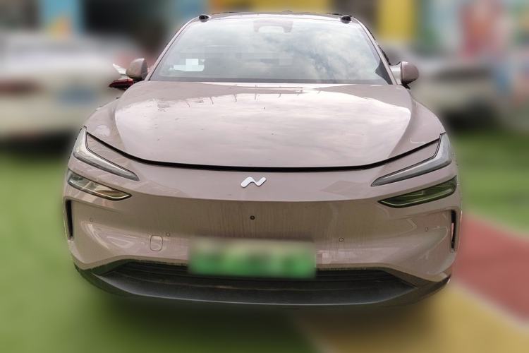 Used ONVO L60 2025 Model—60 kWh Rear-Wheel-Drive Version Front