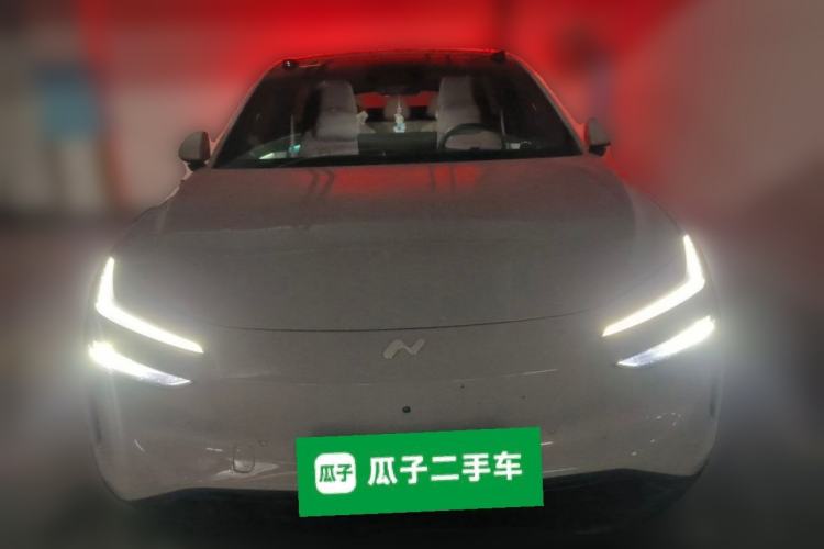 Used ONVO L60 2025 Model, 60kWh Violet Limited Edition Front