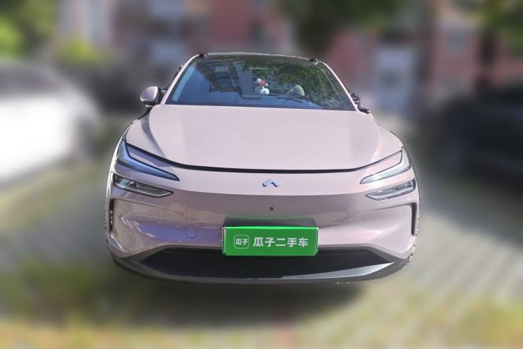 Used ONVO L60 2025 Model—60 kWh Rear-Wheel-Drive Version Front