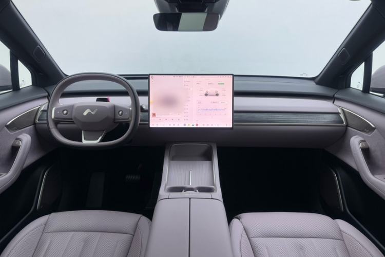 Used ONVO L60 2025 Model—60 kWh Rear-Wheel-Drive Version Interior 2