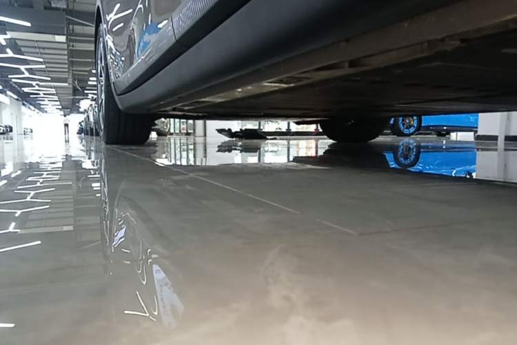 Used ONVO L60 2025 Model—60 kWh Rear-Wheel-Drive Version Left Side Sill