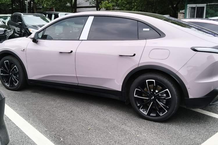 Used ONVO L60 2025 Model, 60kWh Violet Limited Edition Rear Left 45 Deg