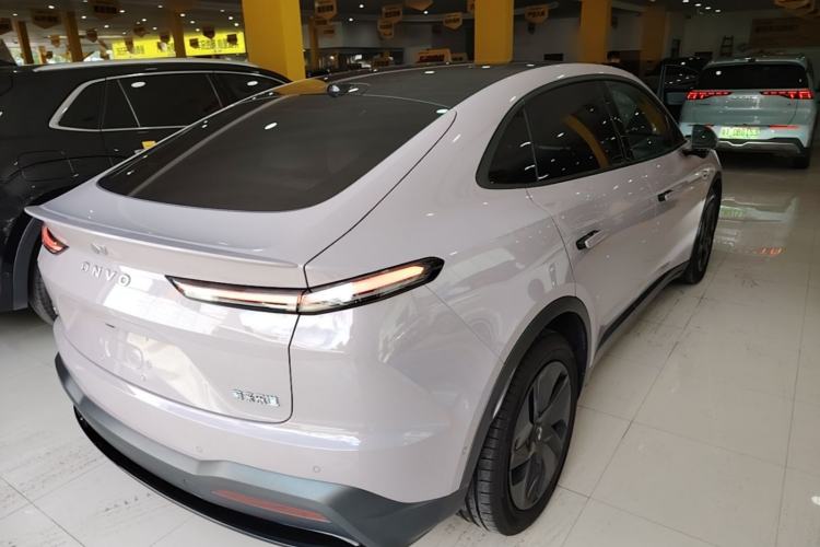 Used ONVO L60 2025 Model—60 kWh Rear-Wheel-Drive Version Rear Right 45 Deg