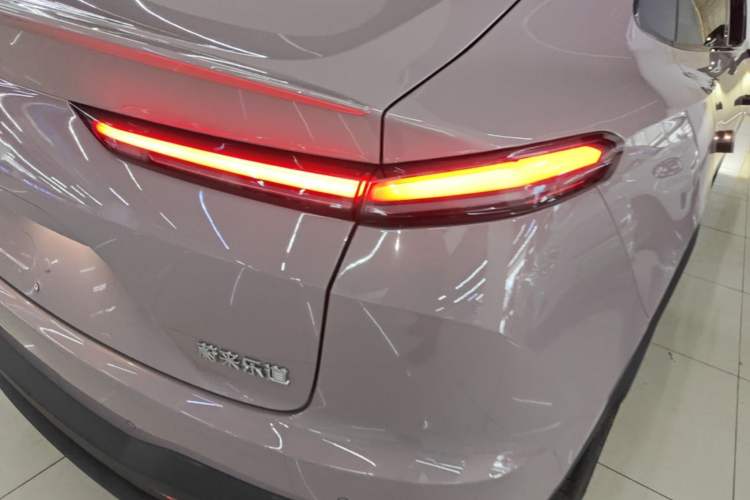 Used ONVO L60 2025 Model—60 kWh All-Wheel-Drive Version Right Rear Taillight