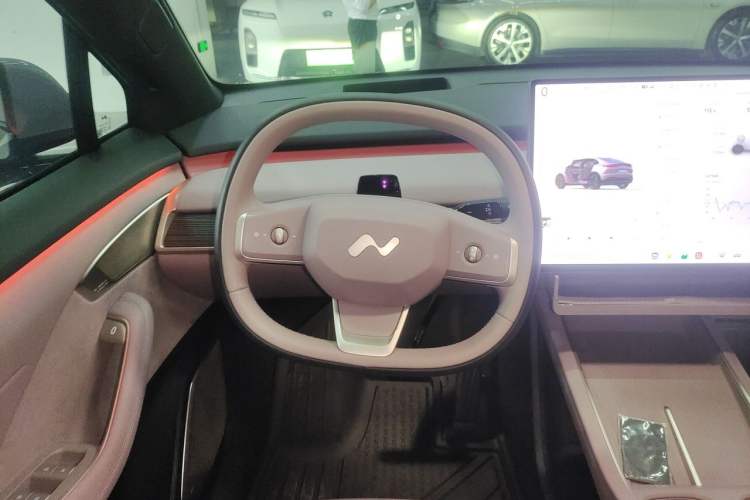 Used ONVO L60 2025 Model—60 kWh Rear-Wheel-Drive Version Steering Wheel
