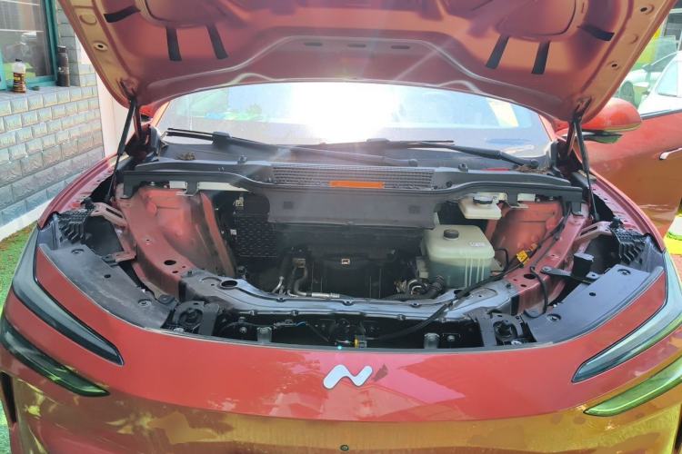 Used ONVO L60 2025 Model—60 kWh Rear-Wheel-Drive Version Engine Bay