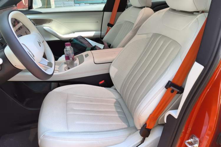 Used ONVO L60 2025 Model—60 kWh Rear-Wheel-Drive Version Left Front Seat