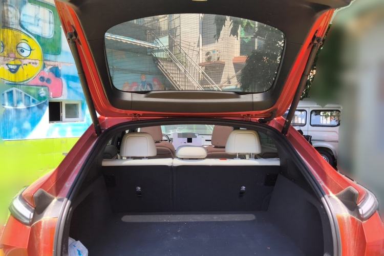 Used ONVO L60 2025 Model—60 kWh Rear-Wheel-Drive Version Trunk