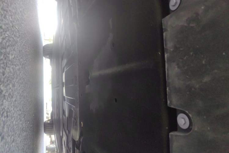 Used ONVO L60 2025 Model—60 kWh Rear-Wheel-Drive Version Chassis Rear