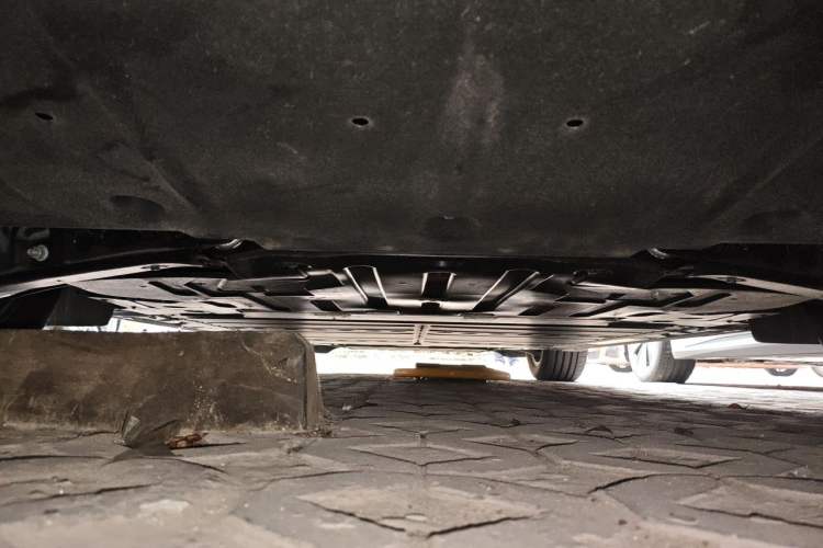 Used ONVO L60 2025 Model—85 kWh Rear-Wheel-Drive Version Chassis Rear