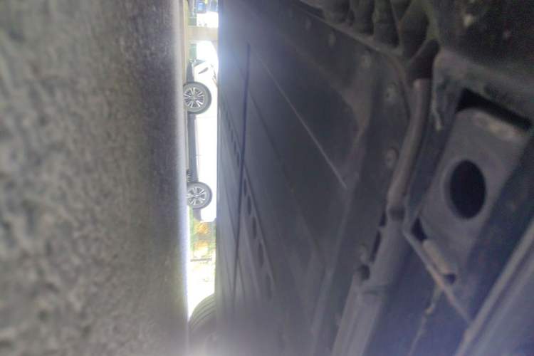 Used ONVO L60 2025 Model—60 kWh Rear-Wheel-Drive Version Chassis Rear Right