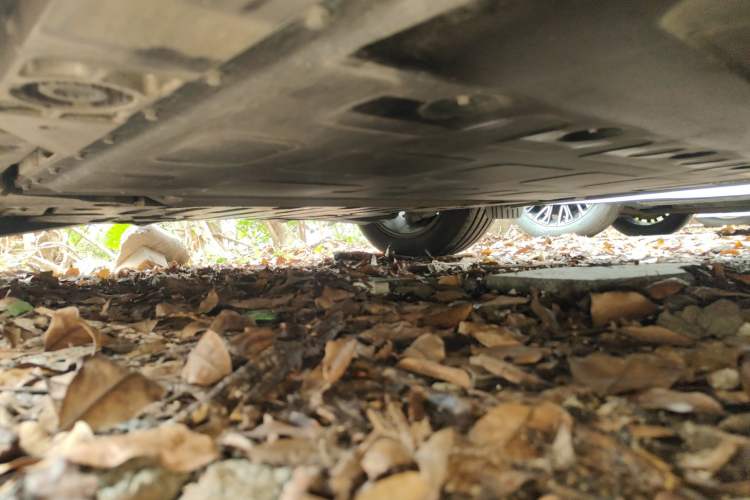 Used ONVO L60 2025 Model—85 kWh Rear-Wheel-Drive Version Chassis Rear Right
