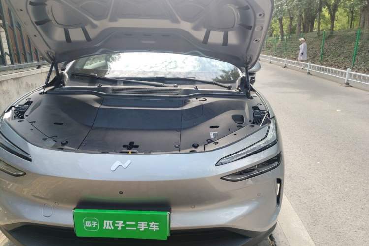 Used ONVO L60 2025 Model—60 kWh Rear-Wheel-Drive Version Engine Bay Left