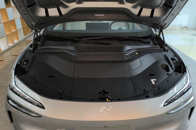 Used ONVO L60 2025 Model—60 kWh Rear-Wheel-Drive Version Engine Bay