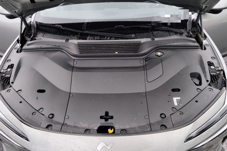 Used ONVO L60 2025 Model—85 kWh Rear-Wheel-Drive Version Engine Bay