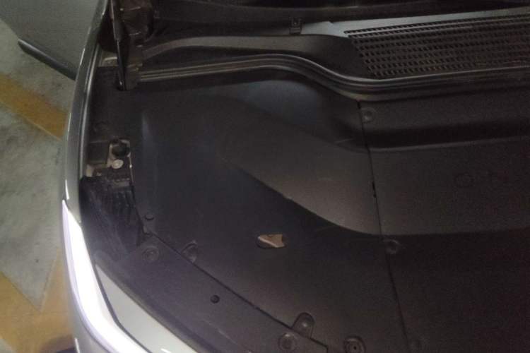 Used ONVO L60 2025 Model—60 kWh Rear-Wheel-Drive Version Engine Bay Right