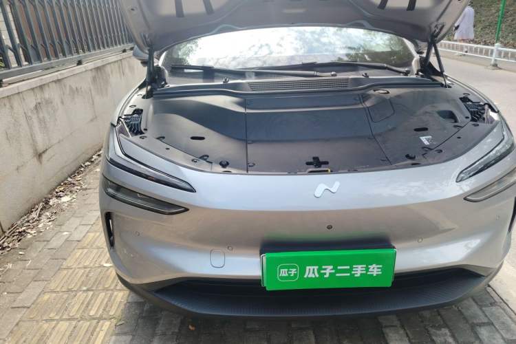 Used ONVO L60 2025 Model—60 kWh Rear-Wheel-Drive Version Engine Bay Right
