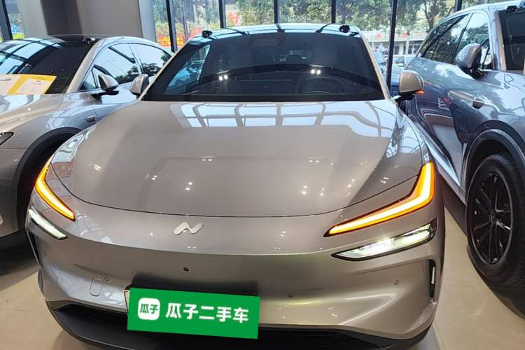 Used ONVO L60 2025 Model—60 kWh Rear-Wheel-Drive Version Front