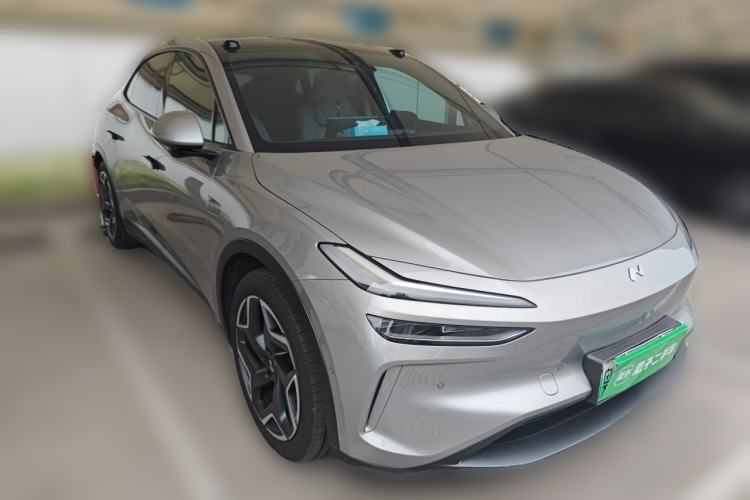 Used ONVO L60 2025 Model—60 kWh Rear-Wheel-Drive Version Front Right 45 Deg