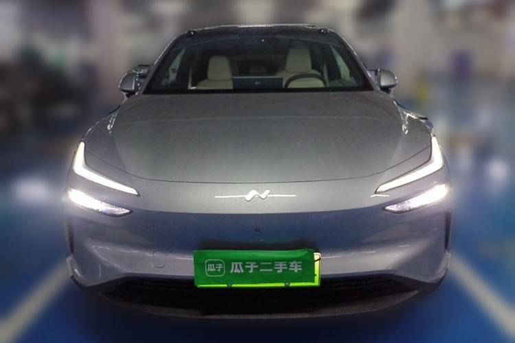 Used ONVO L60 2025 Model—60 kWh All-Wheel-Drive Version Front