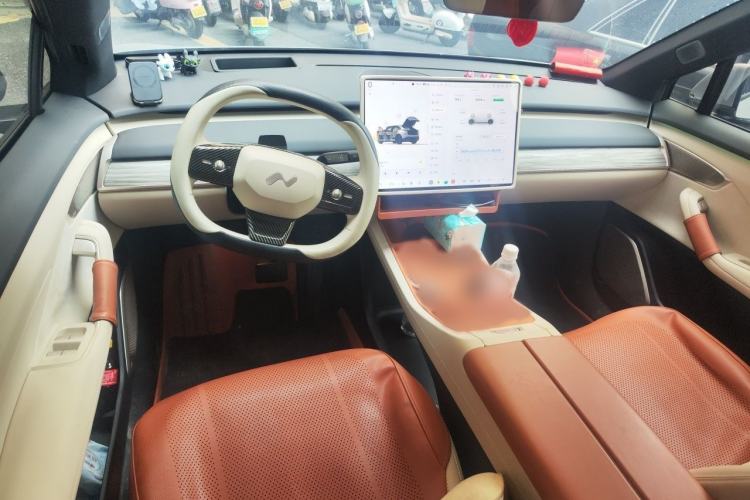 Used ONVO L60 2025 Model—60 kWh Rear-Wheel-Drive Version Interior 2