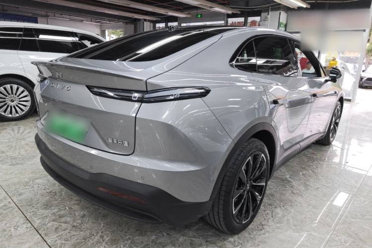 Used ONVO L60 2025 Model—60 kWh All-Wheel-Drive Version Rear Right 45 Deg
