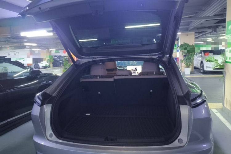 Used ONVO L60 2025 Model—60 kWh Rear-Wheel-Drive Version Trunk