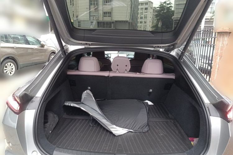 Used ONVO L60 2025 Model—60 kWh Rear-Wheel-Drive Version Trunk