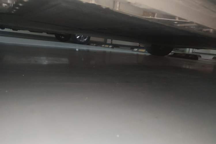 Used ONVO L60 2025 Model—60 kWh Rear-Wheel-Drive Version Chassis Front Left