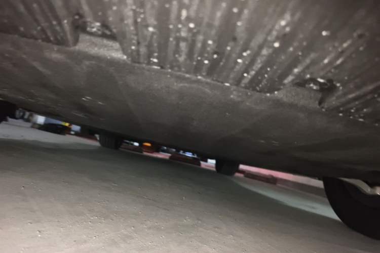 Used ONVO L60 2025 Model—60 kWh Rear-Wheel-Drive Version Chassis Front
