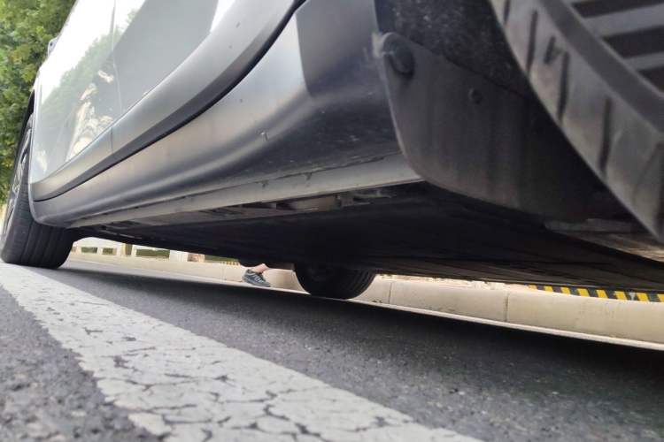 Used ONVO L60 2025 Model—60 kWh Rear-Wheel-Drive Version Chassis Rear Left