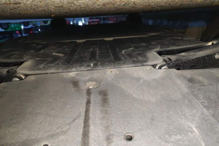 Used ONVO L60 2025 Model—60 kWh Rear-Wheel-Drive Version Chassis Rear