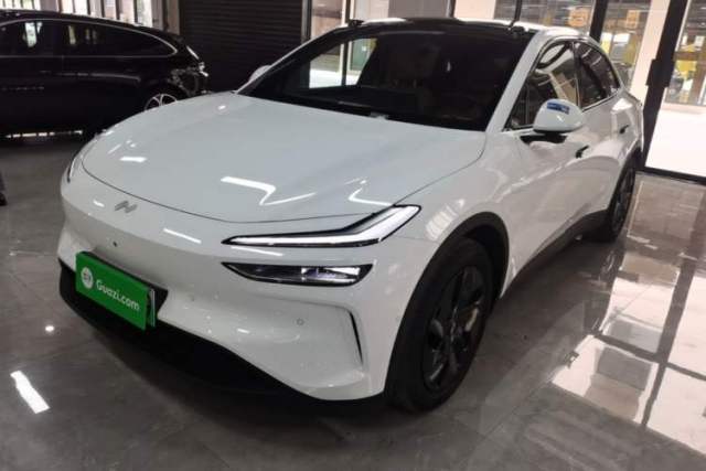 Used ONVO L60 2025 Model—60 kWh All-Wheel-Drive Version