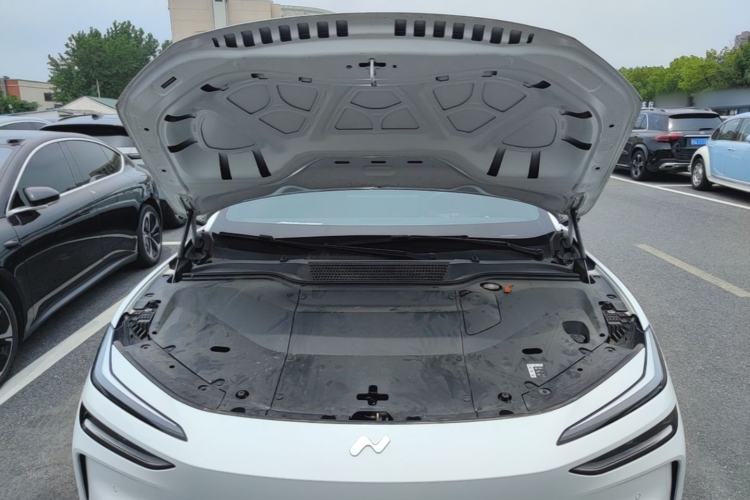 Used ONVO L60 2025 Model—60 kWh Rear-Wheel-Drive Version Engine Bay