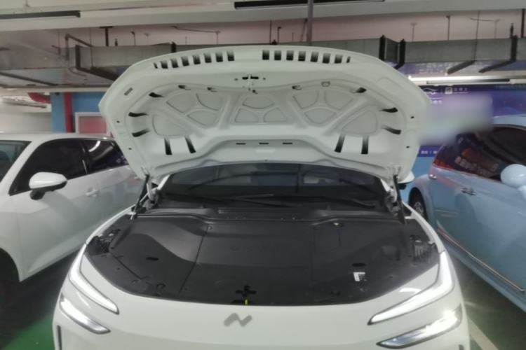 Used ONVO L60 2025 Model—60 kWh Rear-Wheel-Drive Version Engine Bay