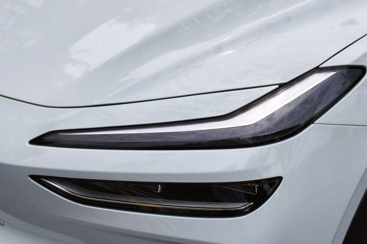 Used ONVO L60 2025 Model—60 kWh Rear-Wheel-Drive Version Exterior 3