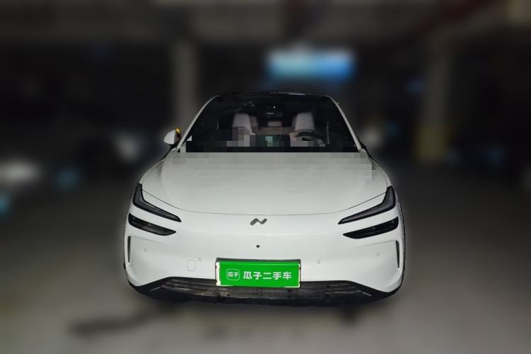 Used ONVO L60 2025 Model—60 kWh Rear-Wheel-Drive Version Front