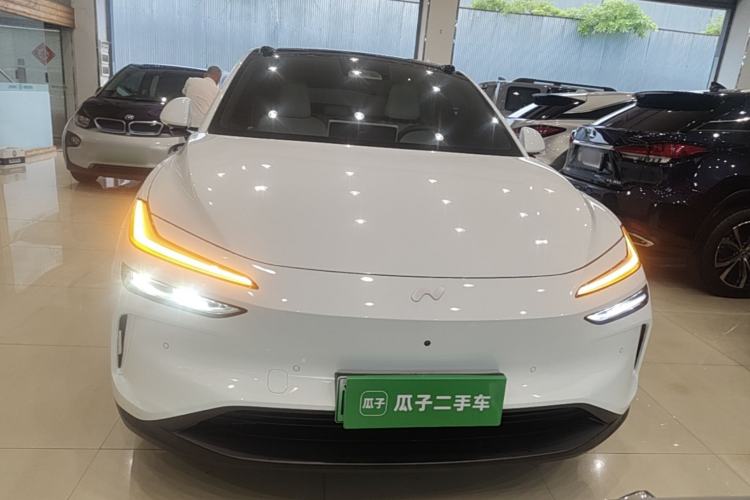 Used ONVO L60 2025 Model—60 kWh Rear-Wheel-Drive Version Front
