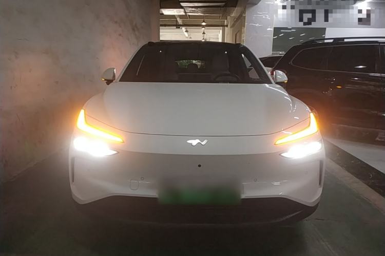 Used ONVO L60 2025 Model—85 kWh Rear-Wheel-Drive Version Front