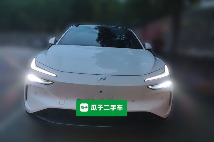 Used ONVO L60 2025 Model—60 kWh Rear-Wheel-Drive Version Front
