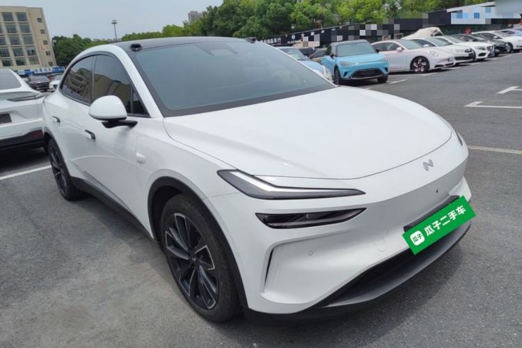 Used ONVO L60 2025 Model—60 kWh Rear-Wheel-Drive Version Front Right 45 Deg