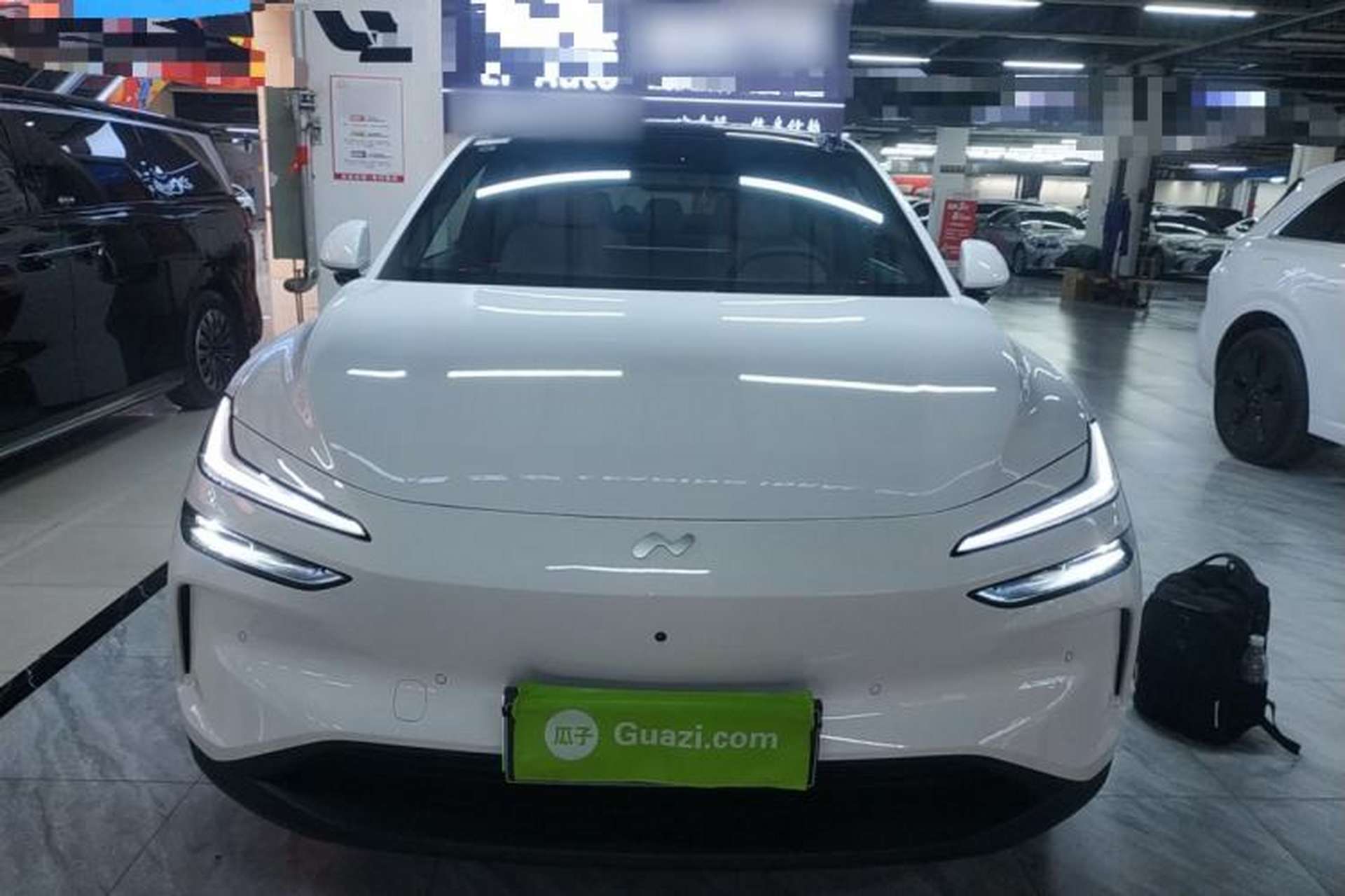 Used ONVO L60 2025 Model—85 kWh All-Wheel-Drive Version Front