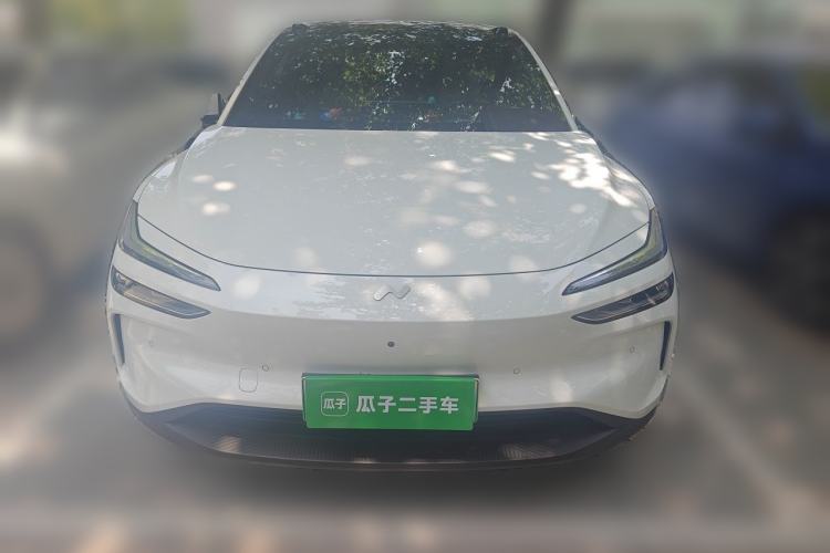 Used ONVO L60 2025 Model—60 kWh Rear-Wheel-Drive Version Front