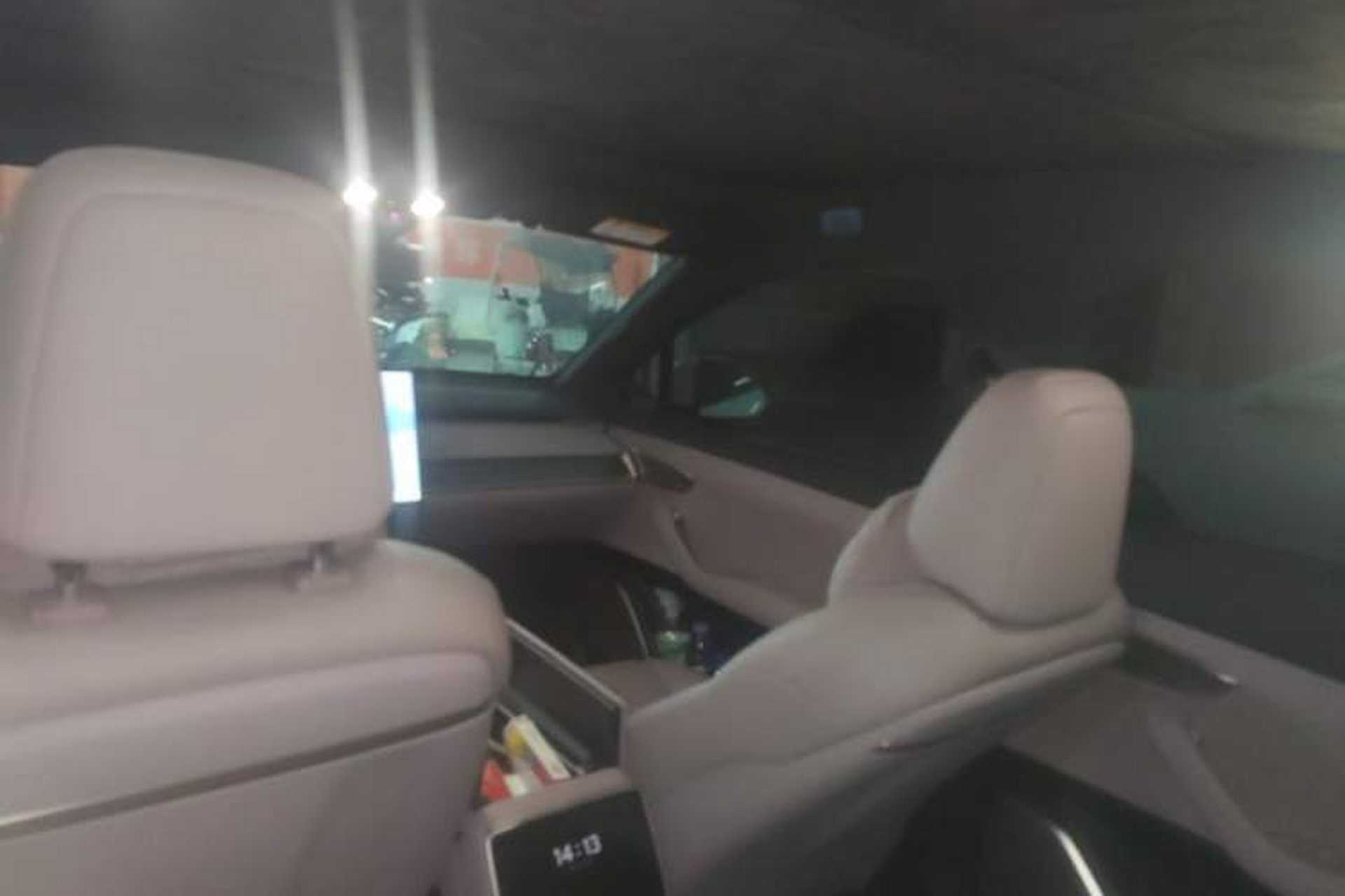 Used ONVO L60 2025 Model—60 kWh Rear-Wheel-Drive Version Headliner