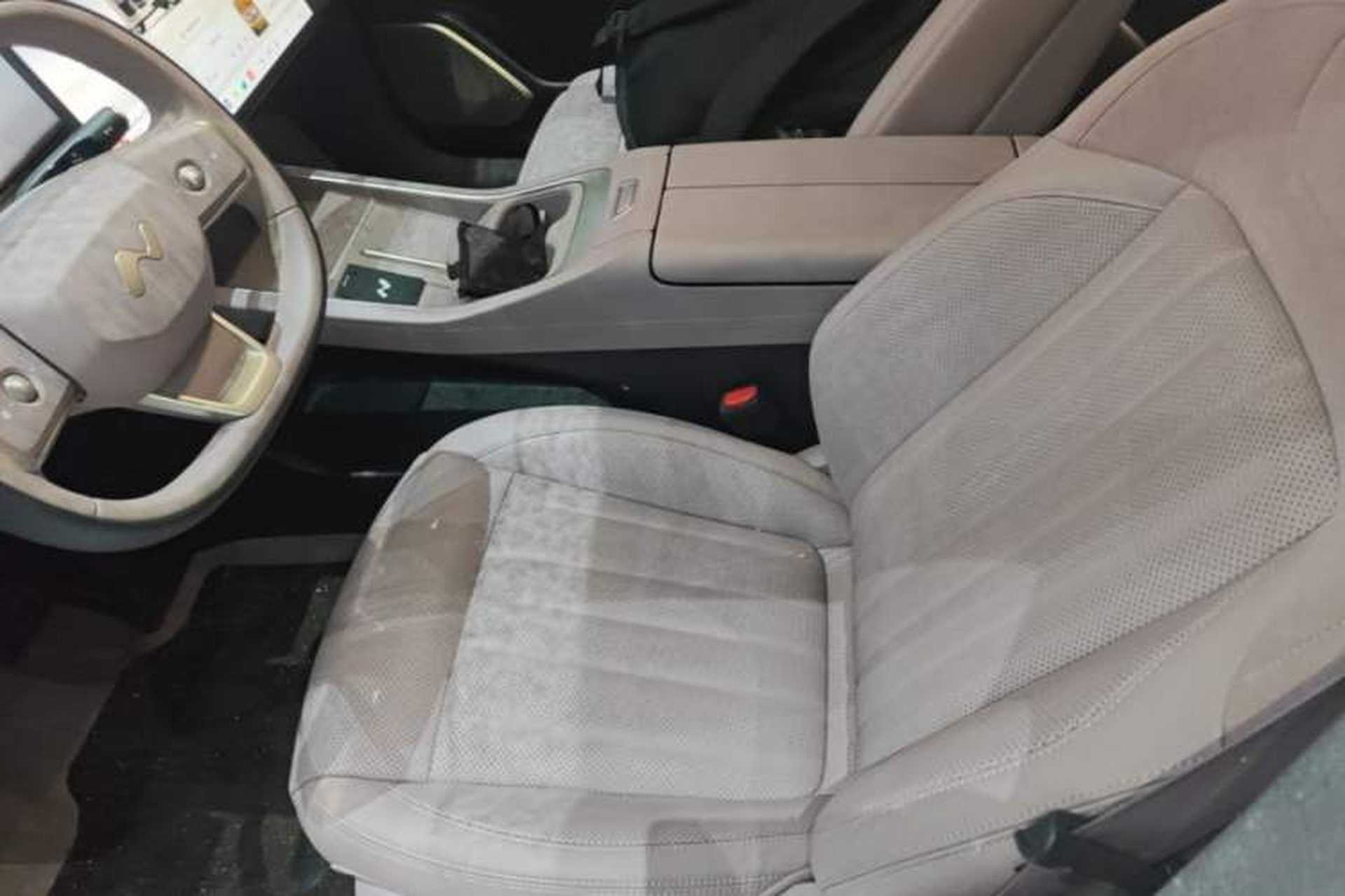 Used ONVO L60 2025 Model—60 kWh Rear-Wheel-Drive Version Left Front Seat