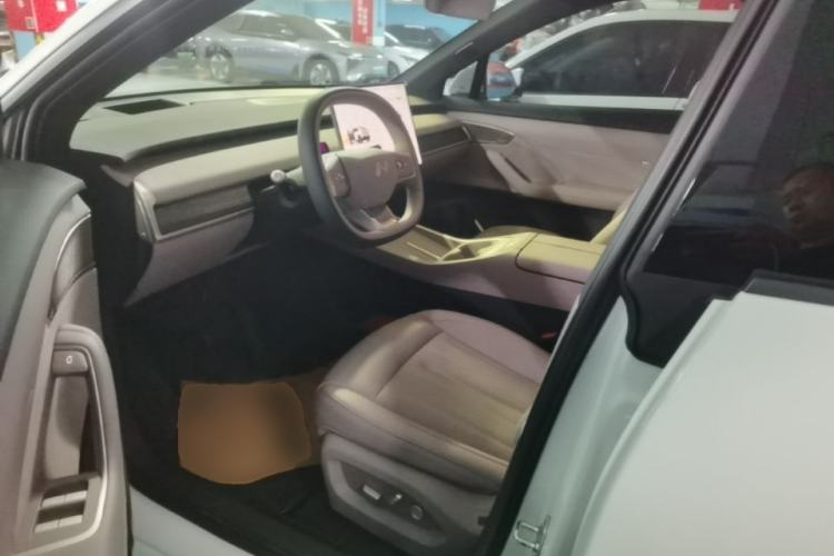 Used ONVO L60 2025 Model—60 kWh Rear-Wheel-Drive Version Left Front Seat